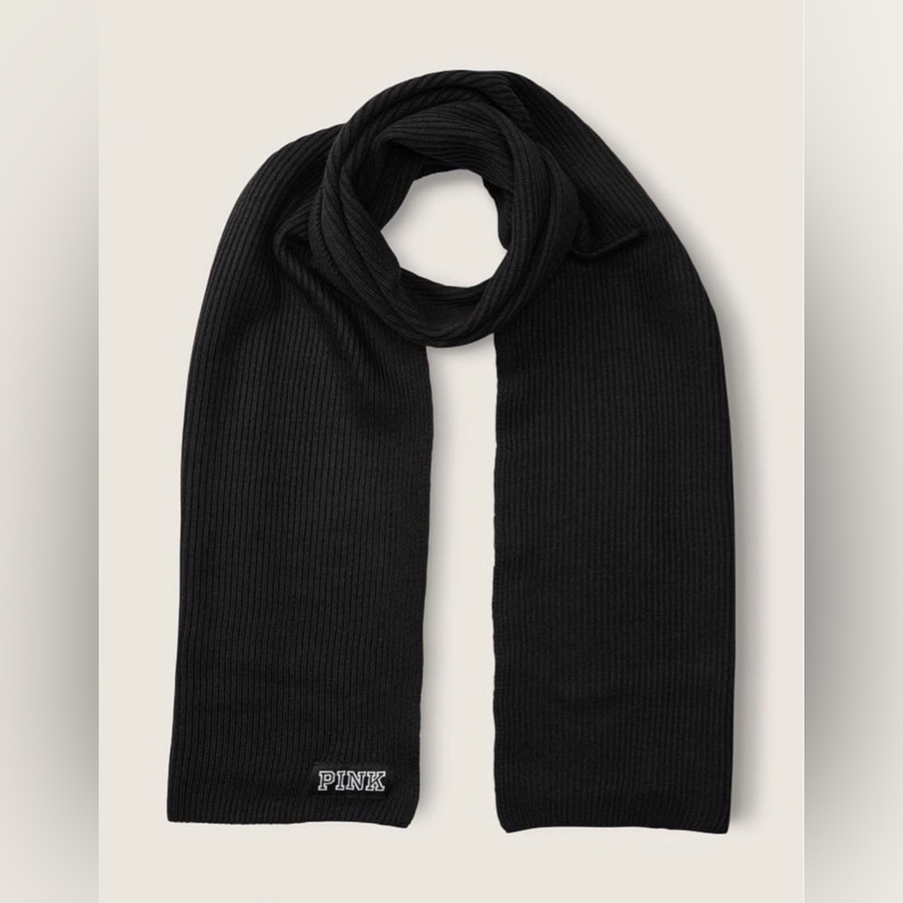 Victoria’s Secret Pink Rib Scarf
